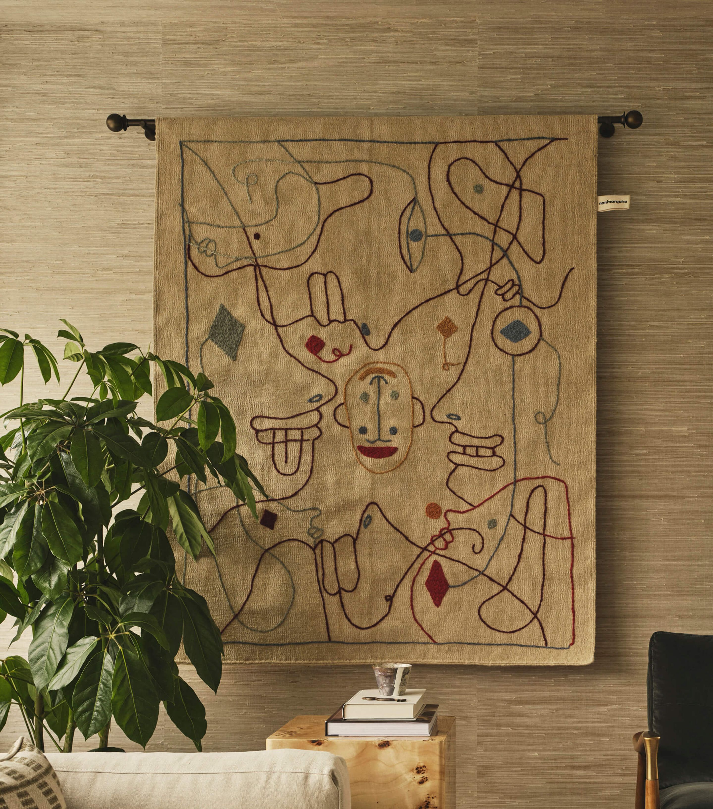 Wall rug