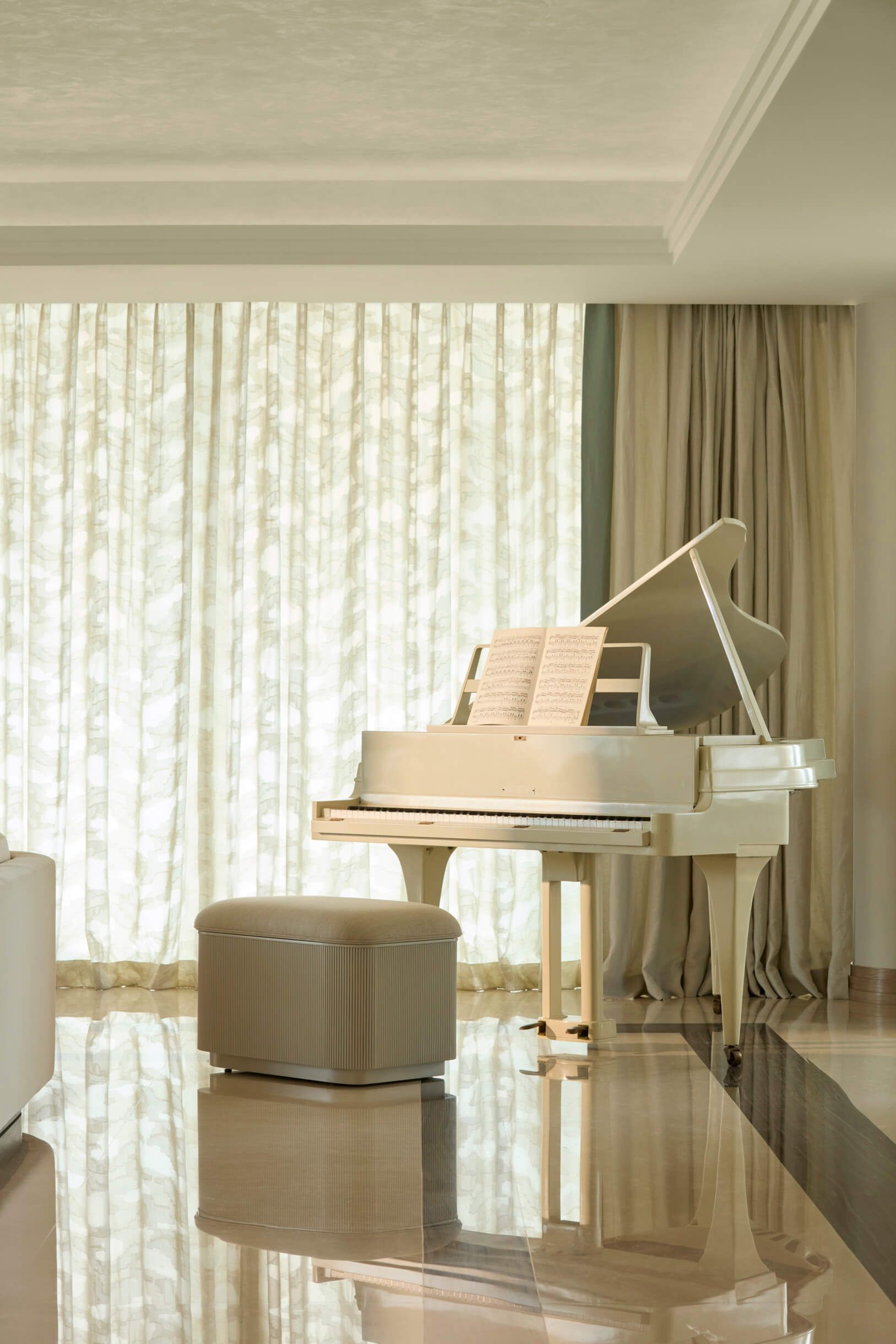 Antique Piano