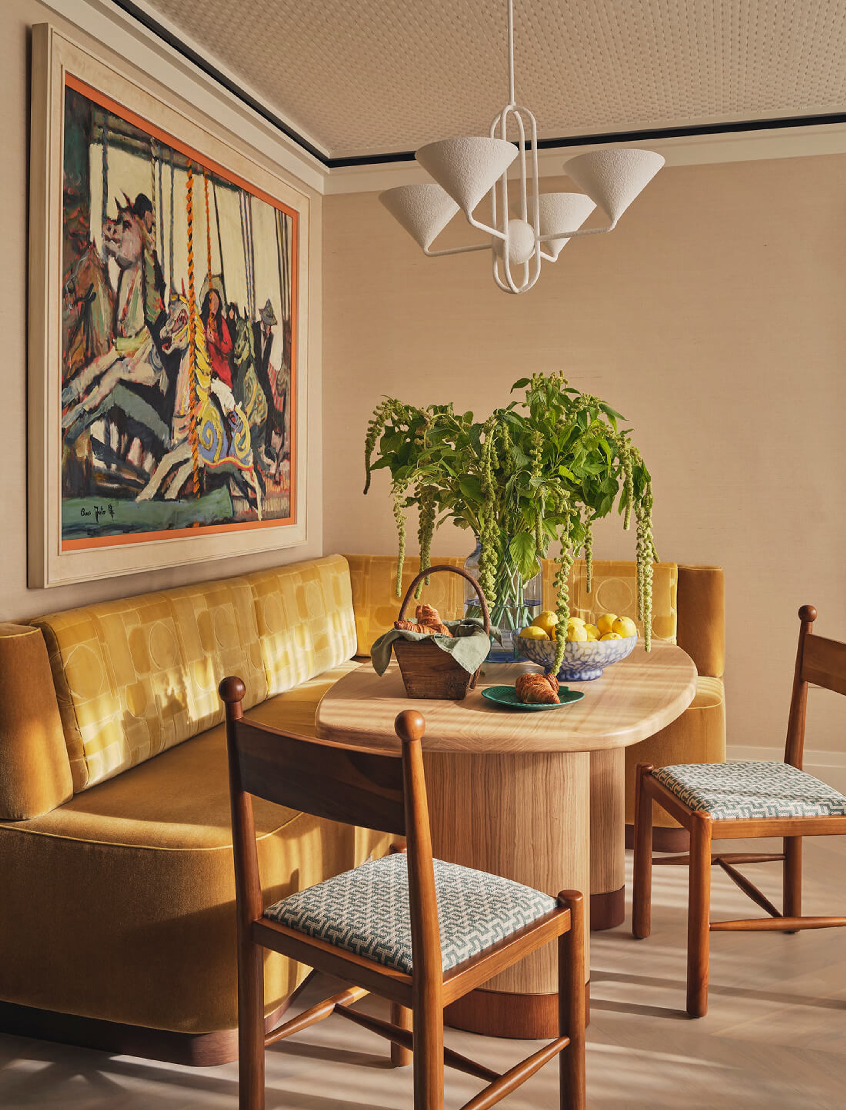 Dining table and eating area designed by Elicyon interior design studio