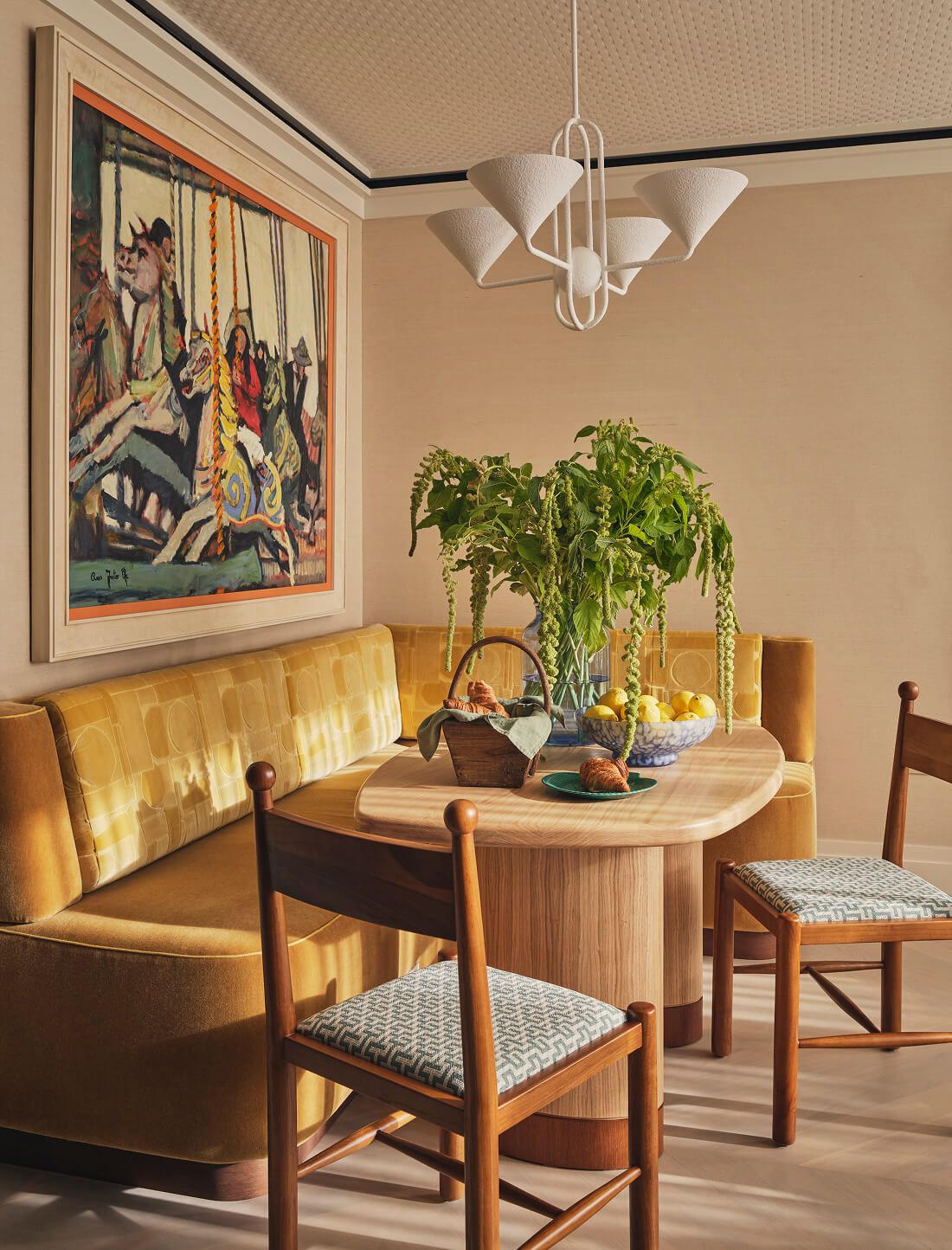 Dining table and eating area designed by Elicyon interior design studio
