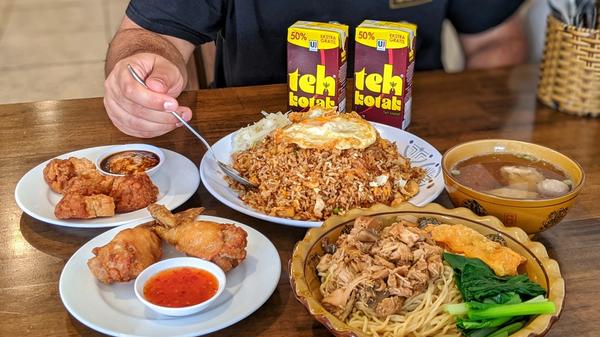 Mirasa restaurant food