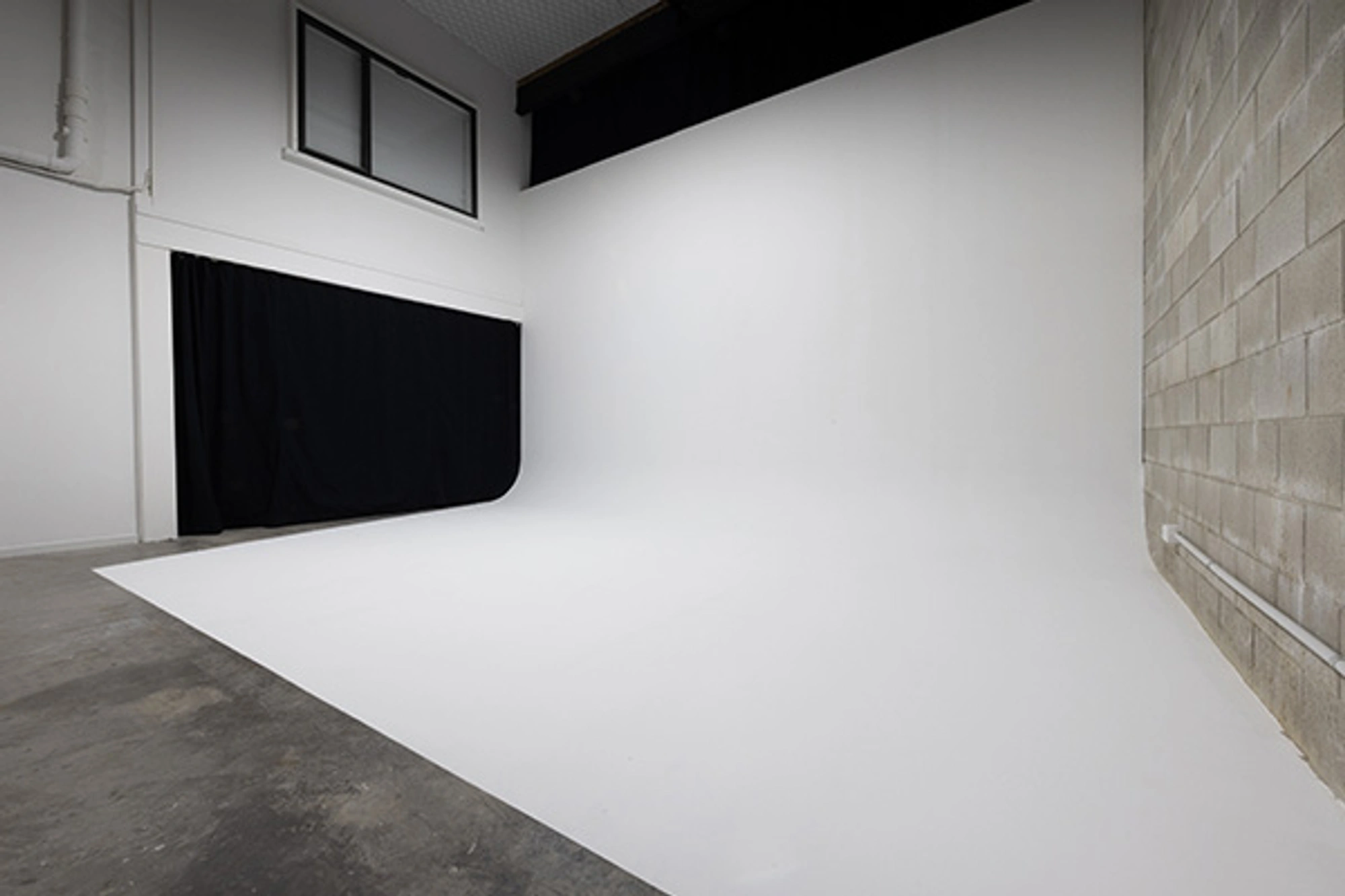 photo video studio cyclorama