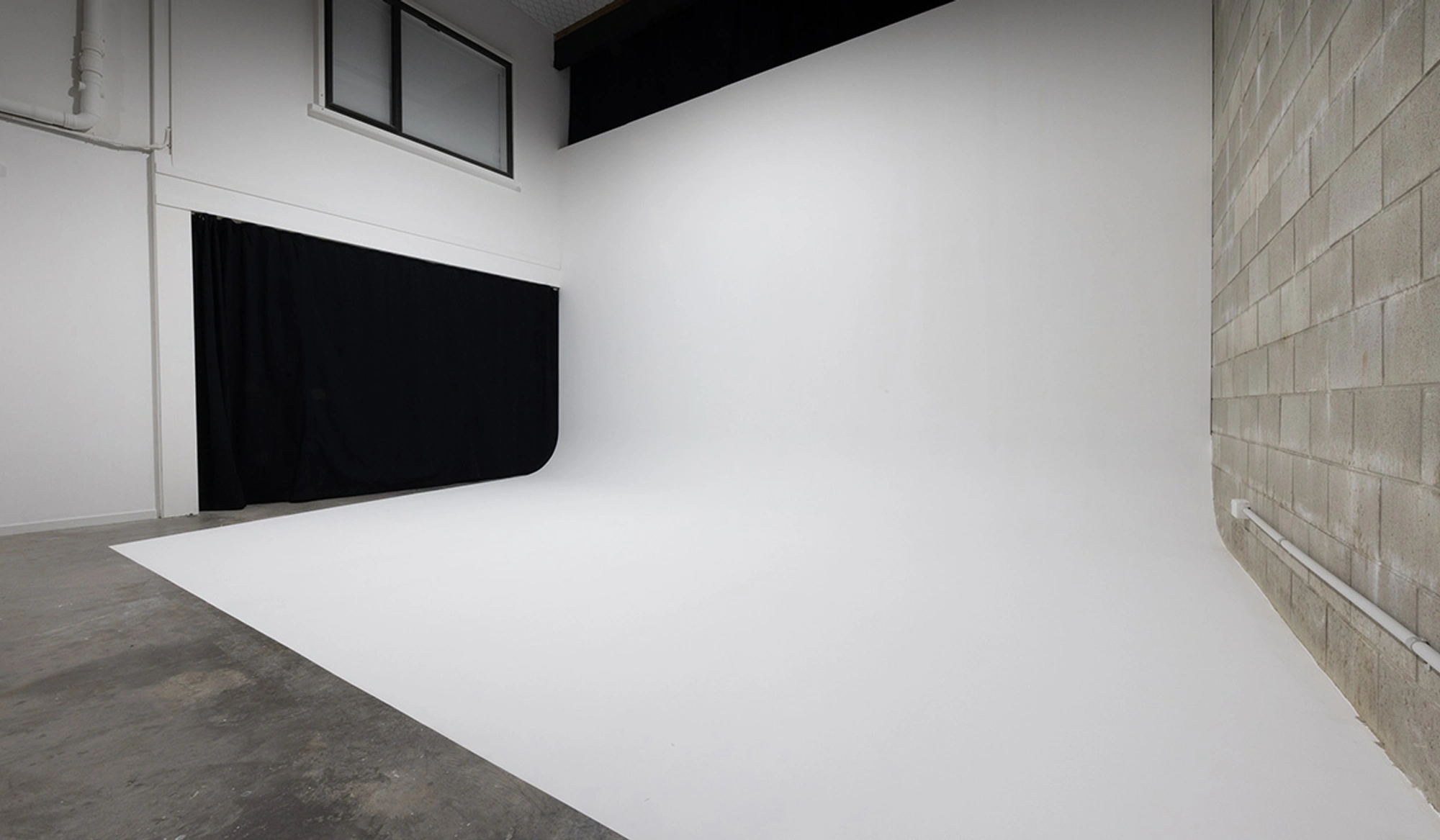 photo video studio cyclorama