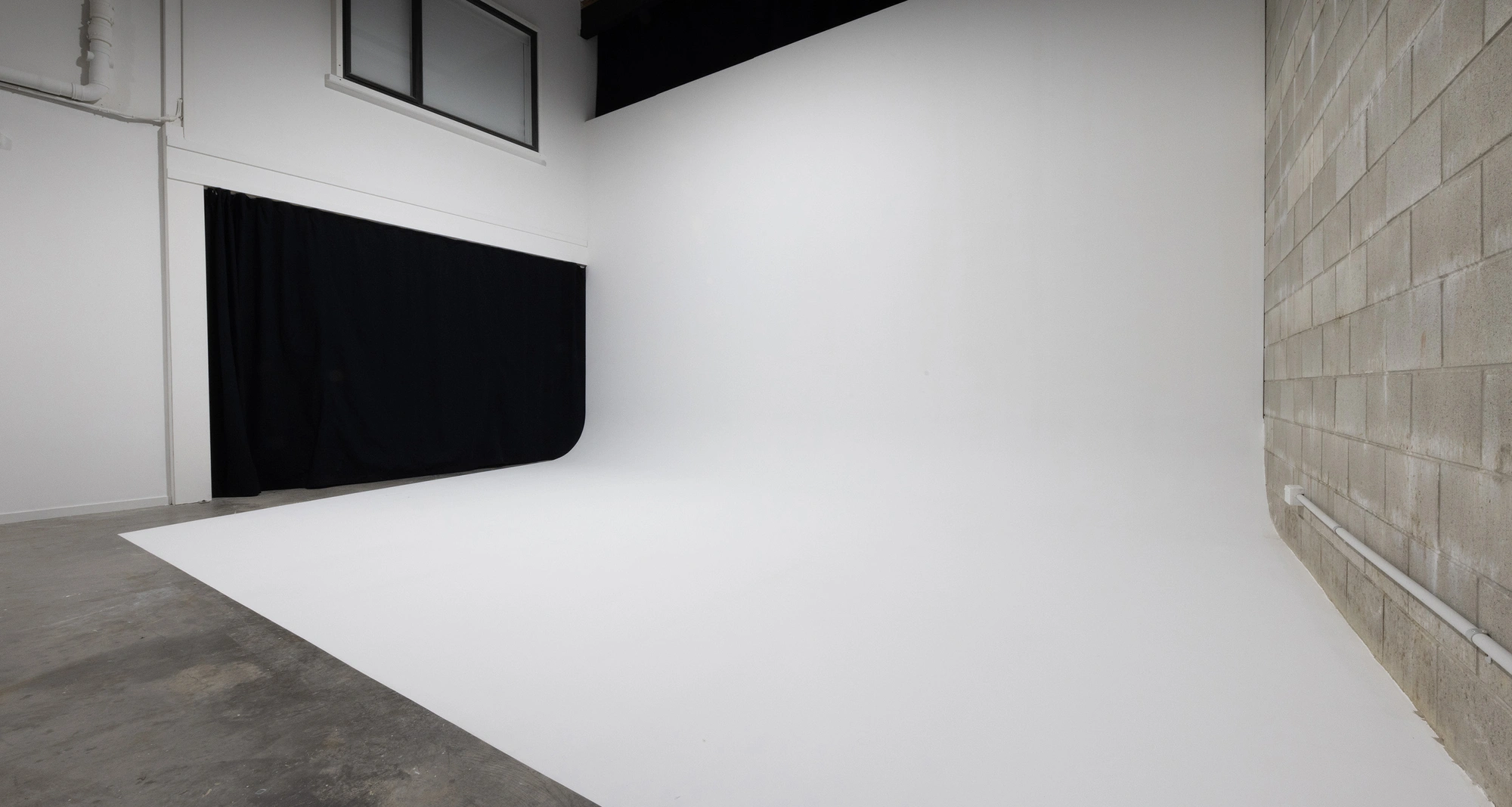 photo video studio cyclorama
