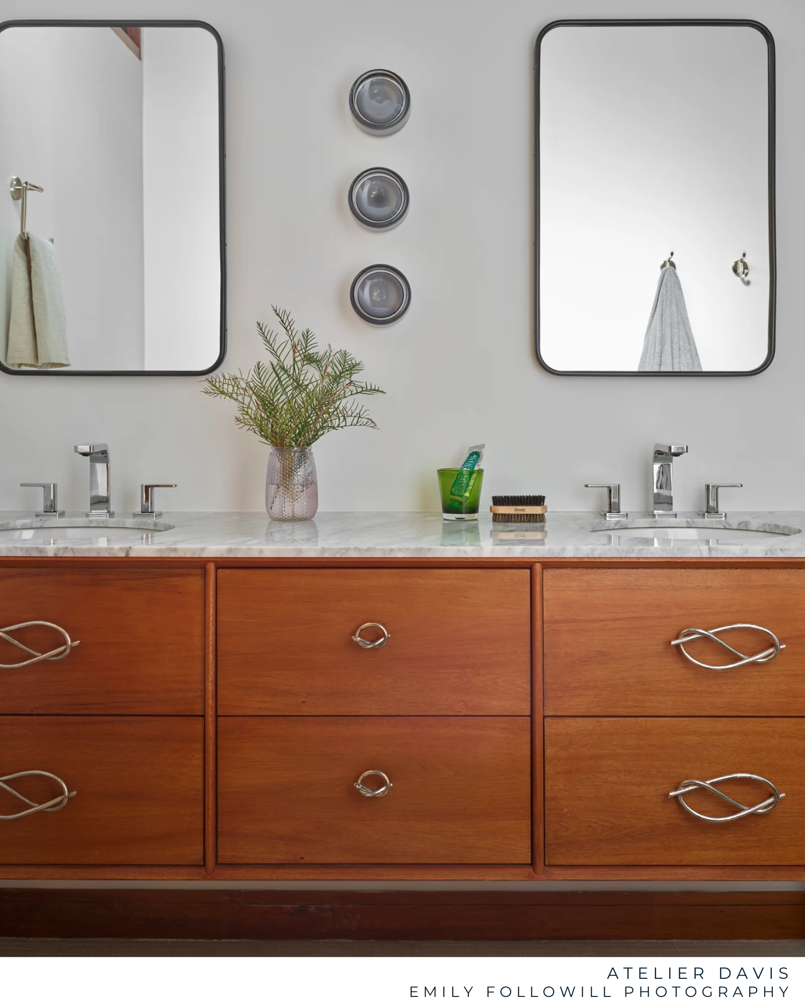 How to Choose Plumbing and Hardware for a Cohesive Home Design