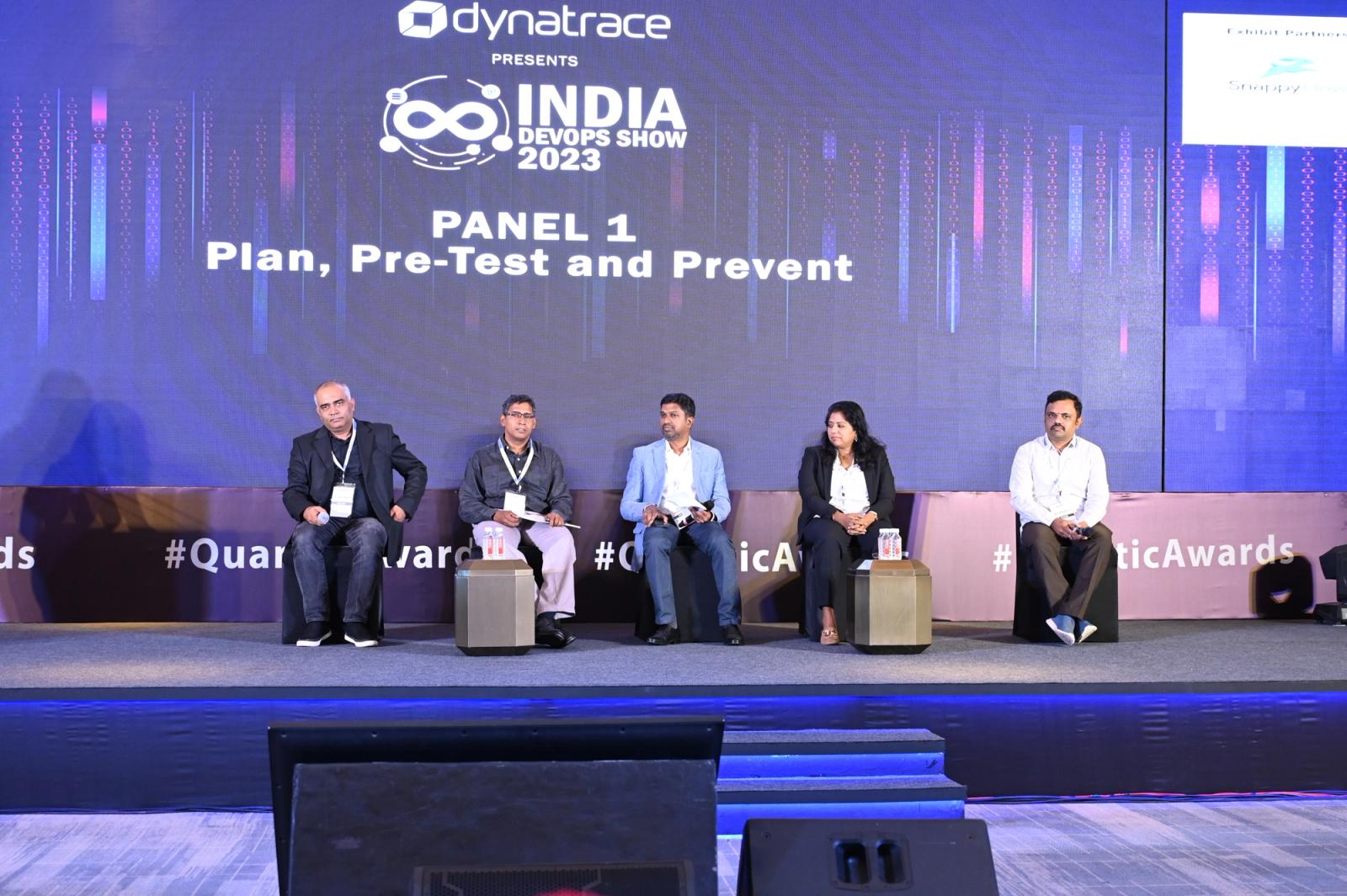 Anand Mahalingam along with Panel members