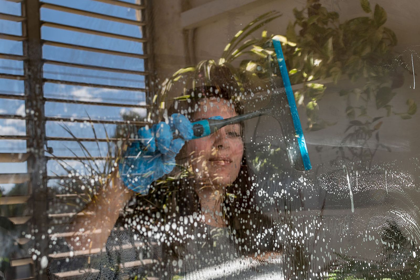 Enhancing Your Home's Appearance with Exterior Window Cleaning