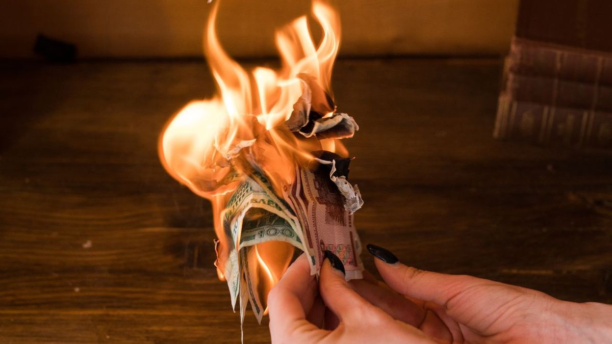 The 2026 Subscription Waste Report: How Much We Waste on Forgotten Subscriptions