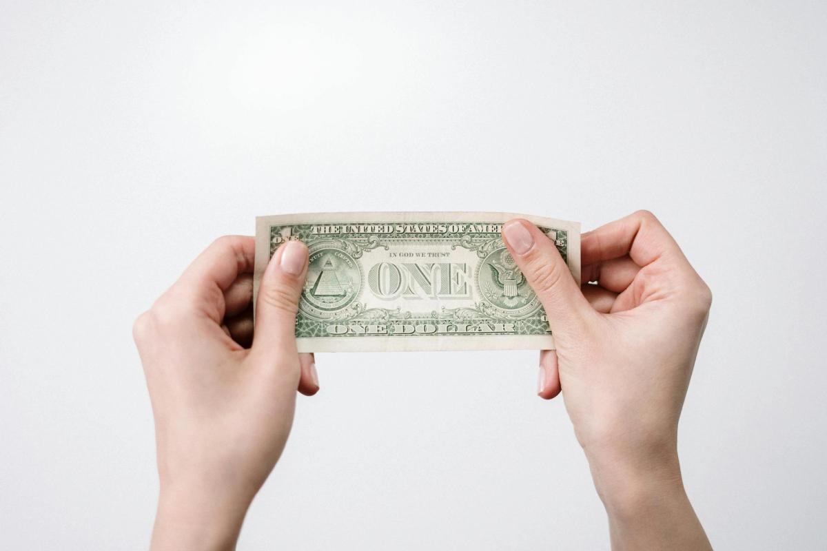 How to Save $200 on Streaming Services This Year