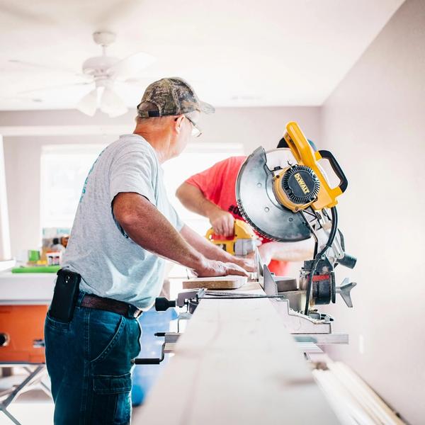 Handyman, semi-pro