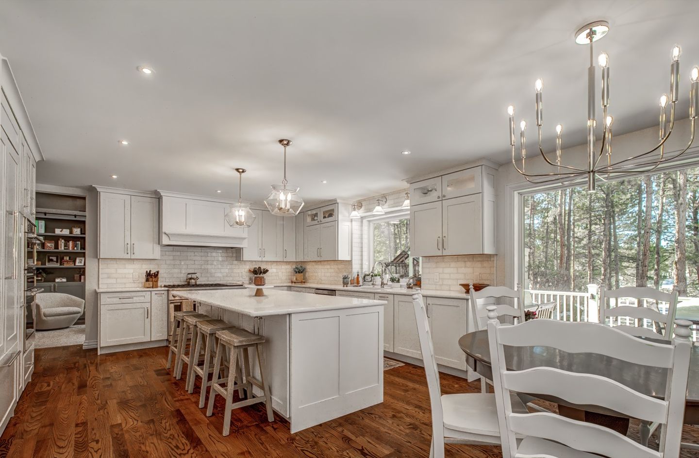 Beautiful kitchen by Stewart Remodeling