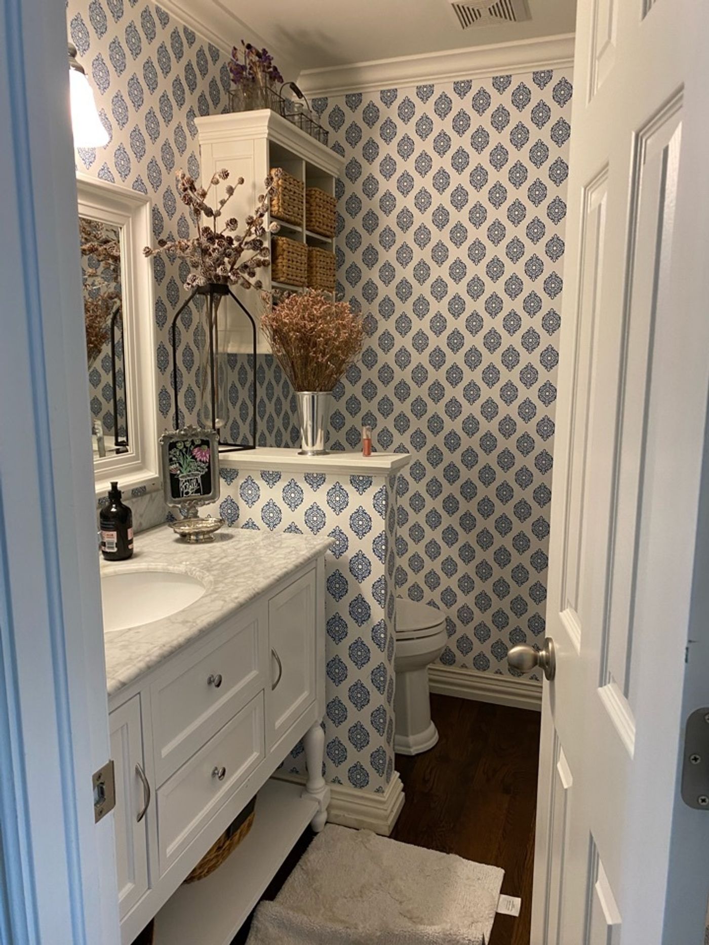 Guest Bath - Before