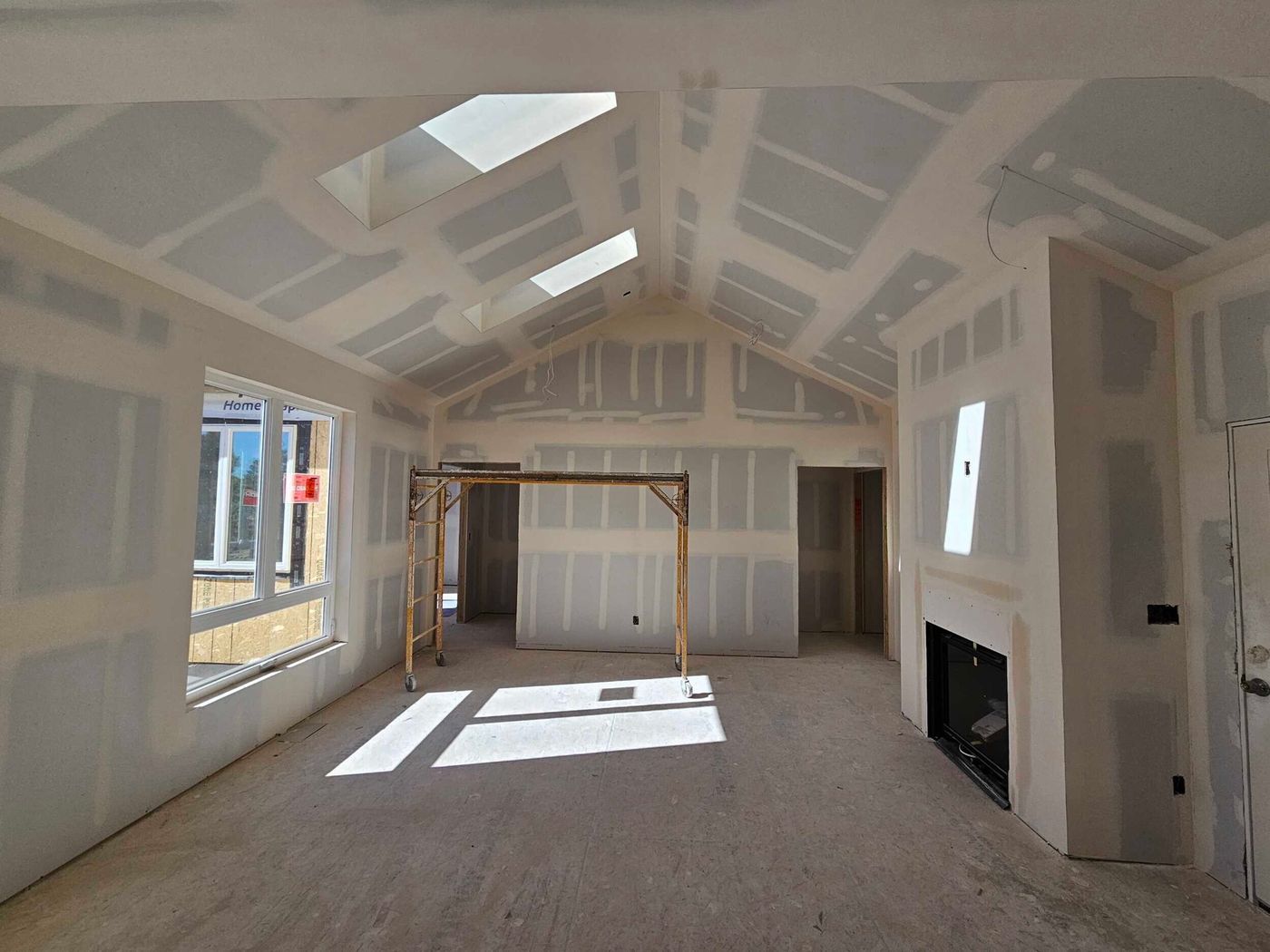 Monument Pines - Living Room Before