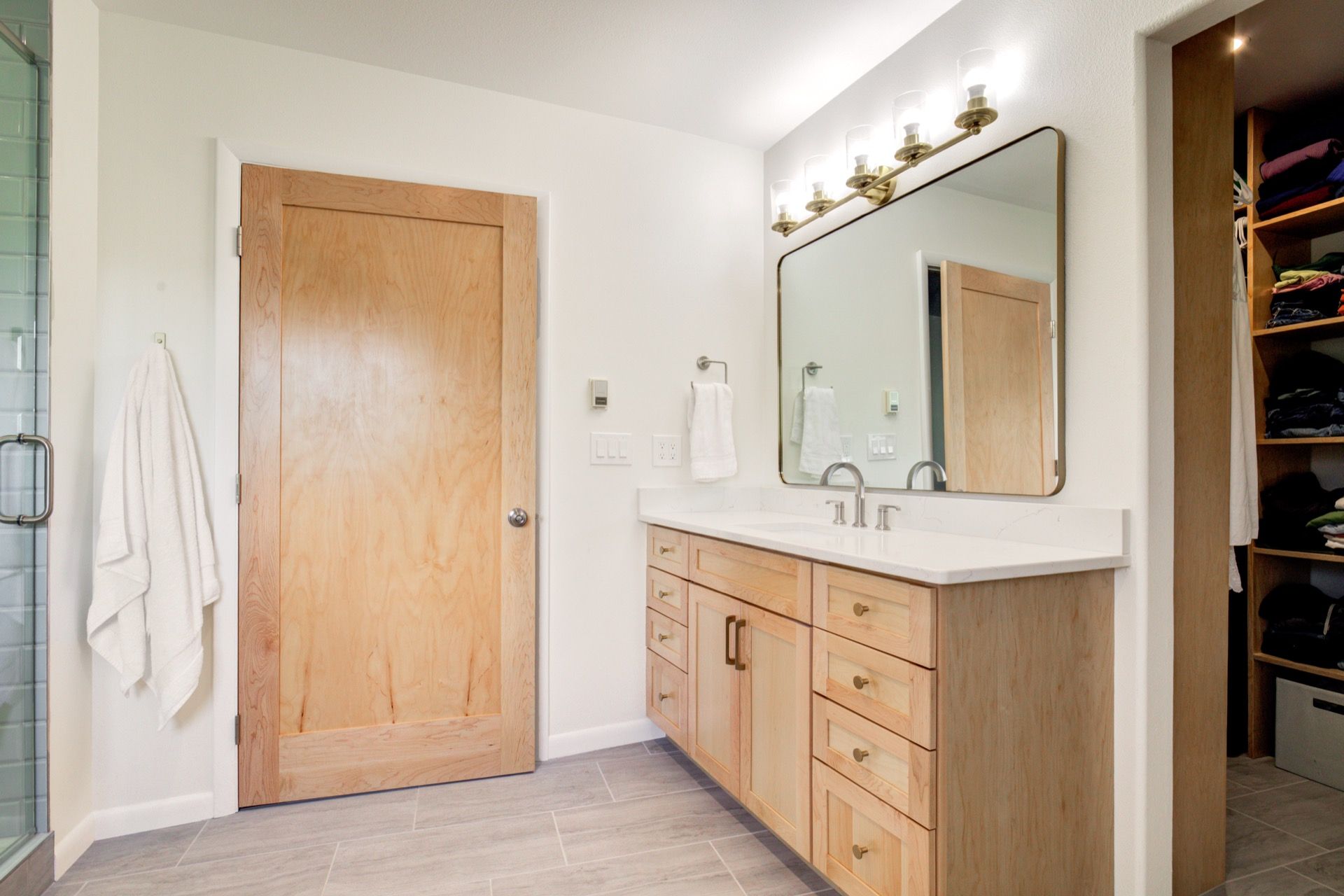 Pleasant Valley Residence - Image 1