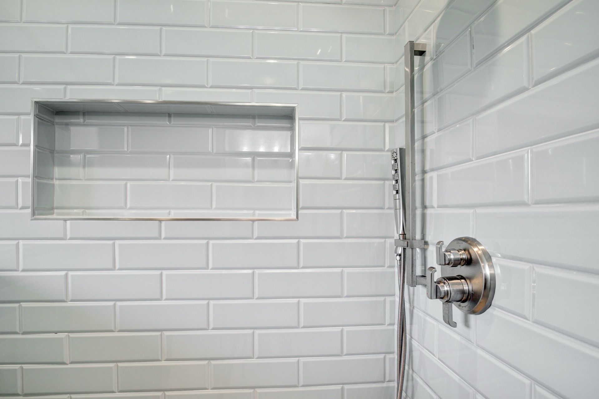 Pleasant Valley Residence - Image 2