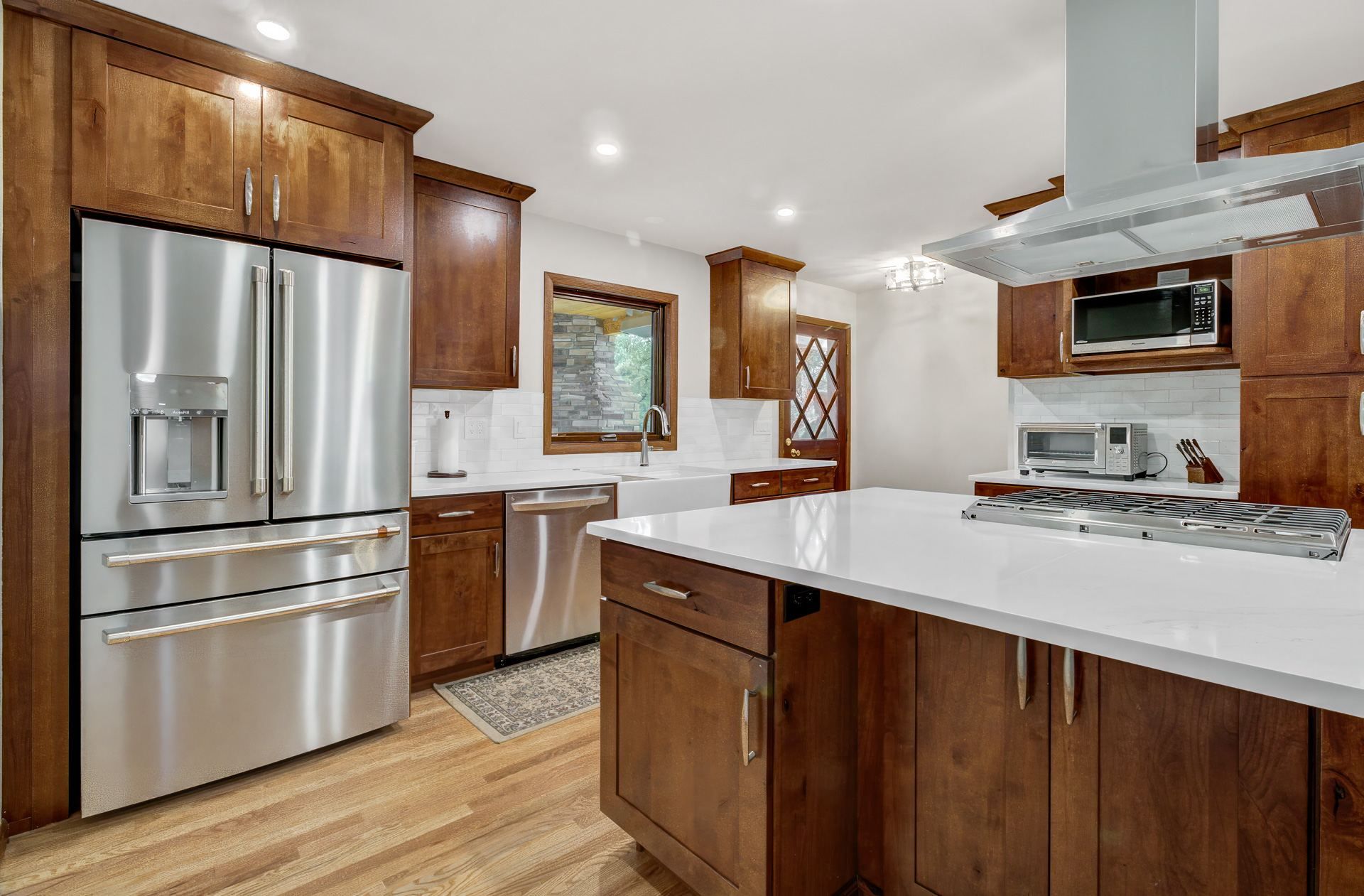 Beautiful kitchen by Stewart Remodeling