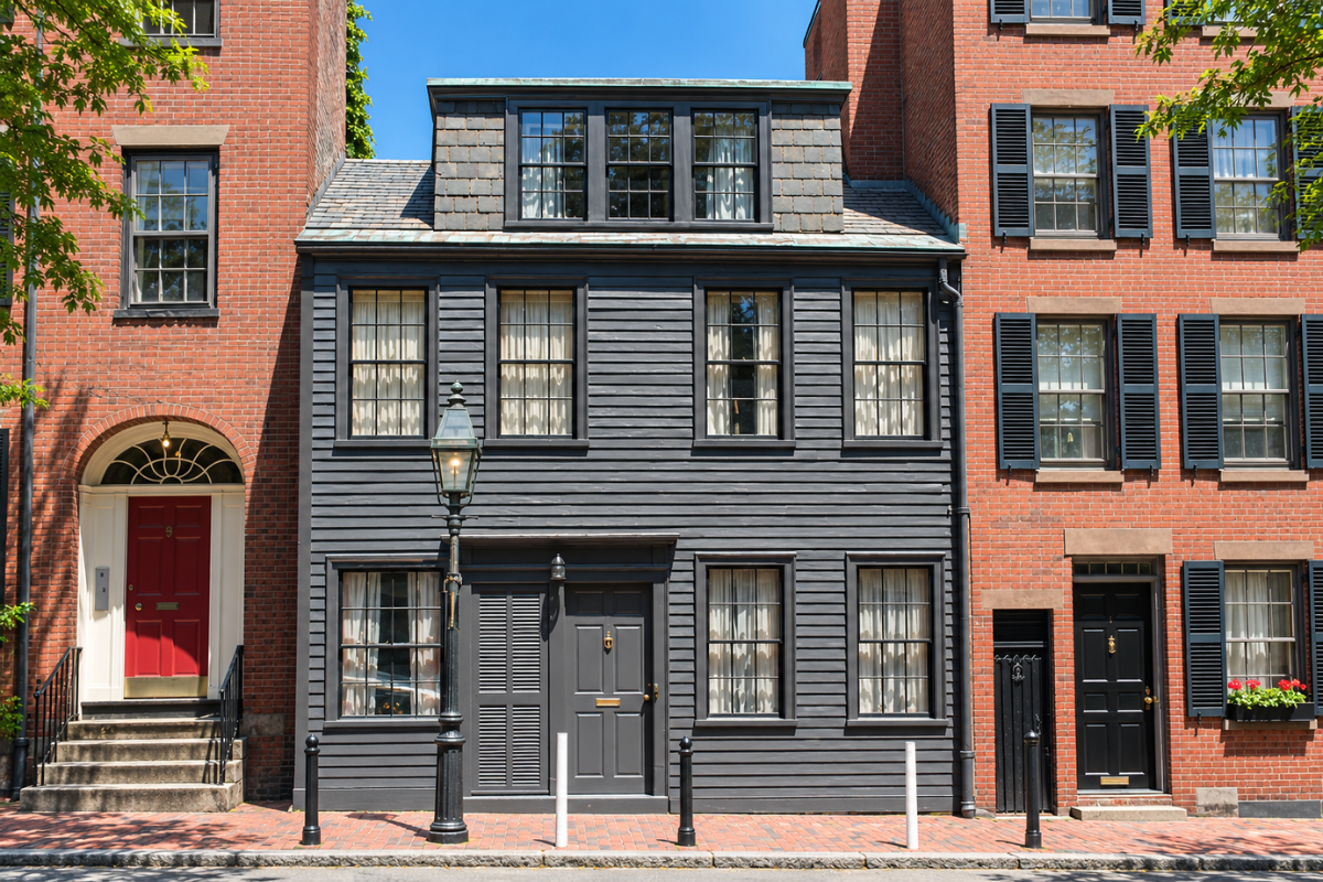 Boston's Black Heritage Trail: A Self-Guided Walking Tour of Abolitionist History - George Middleton House