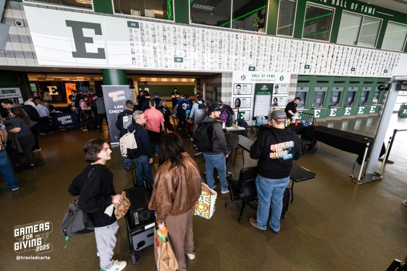 Queue of gamers getting ready to enter GFG