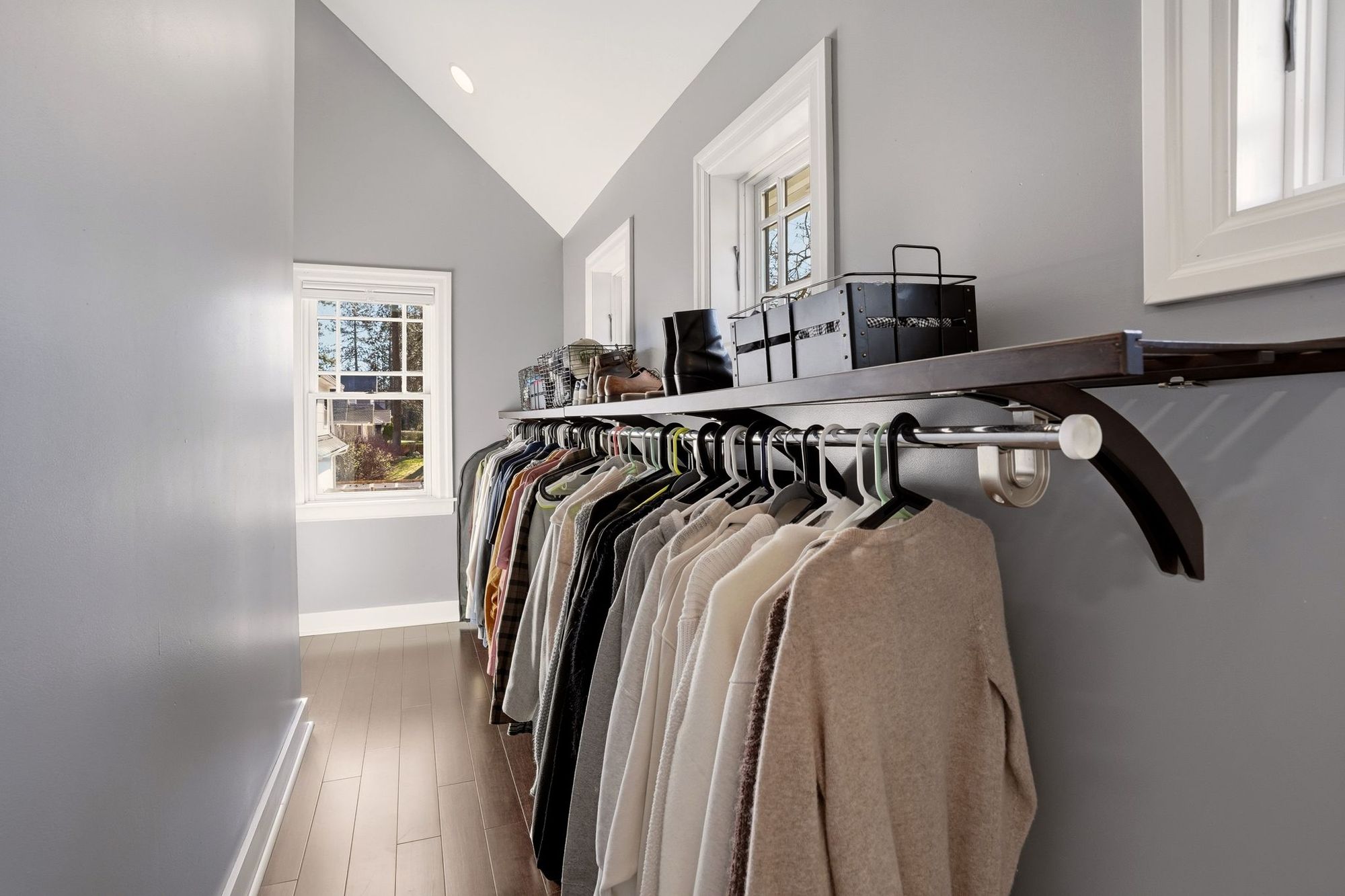 Walk-in closet