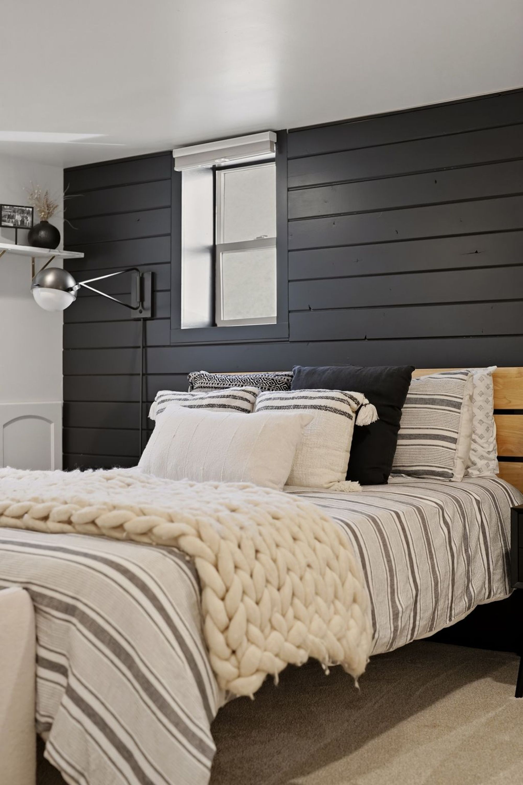 Guest bedroom