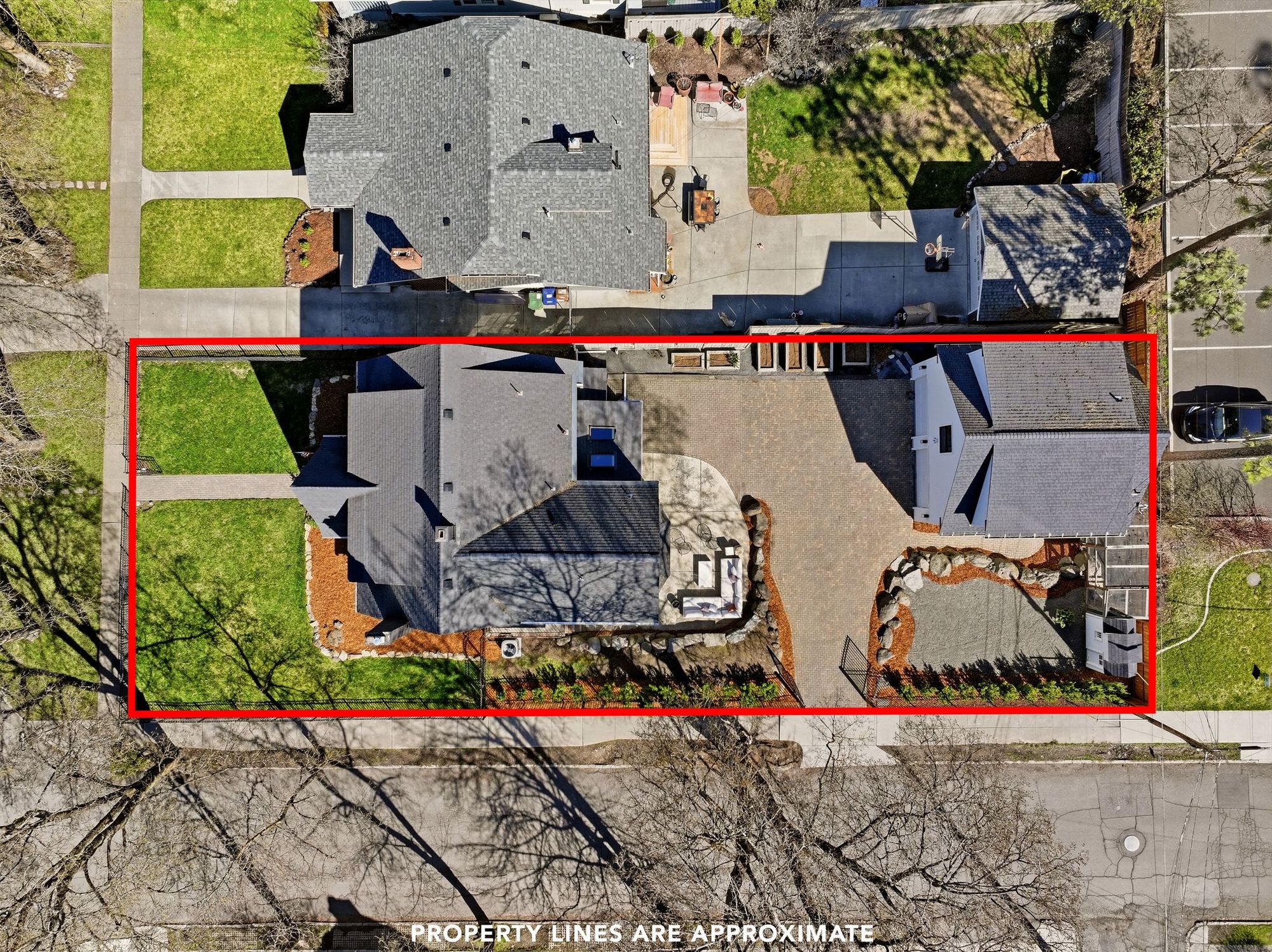 Property lines (approximate)