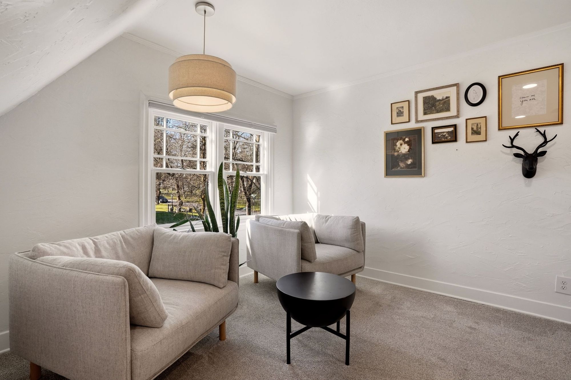 Sitting area