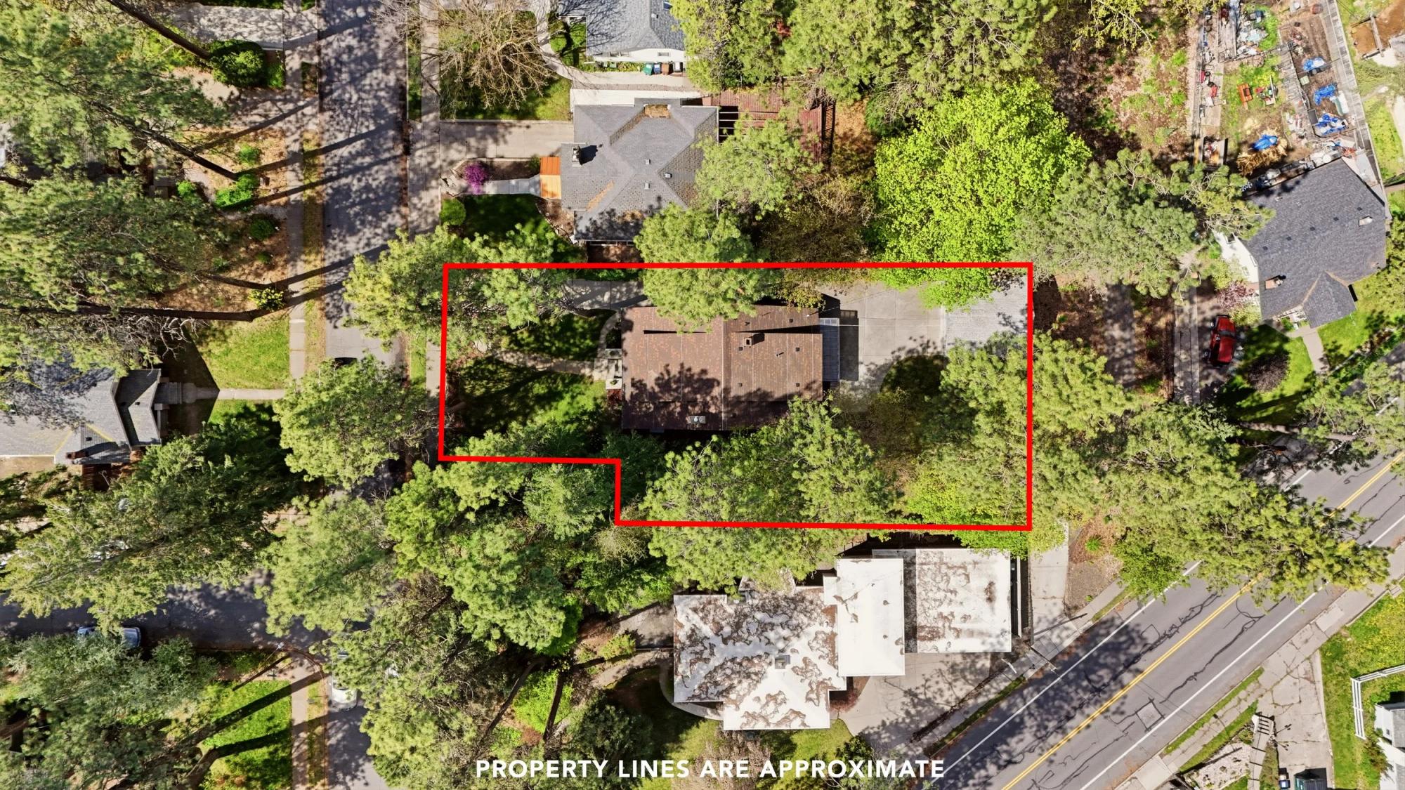 Property lines (approximate)