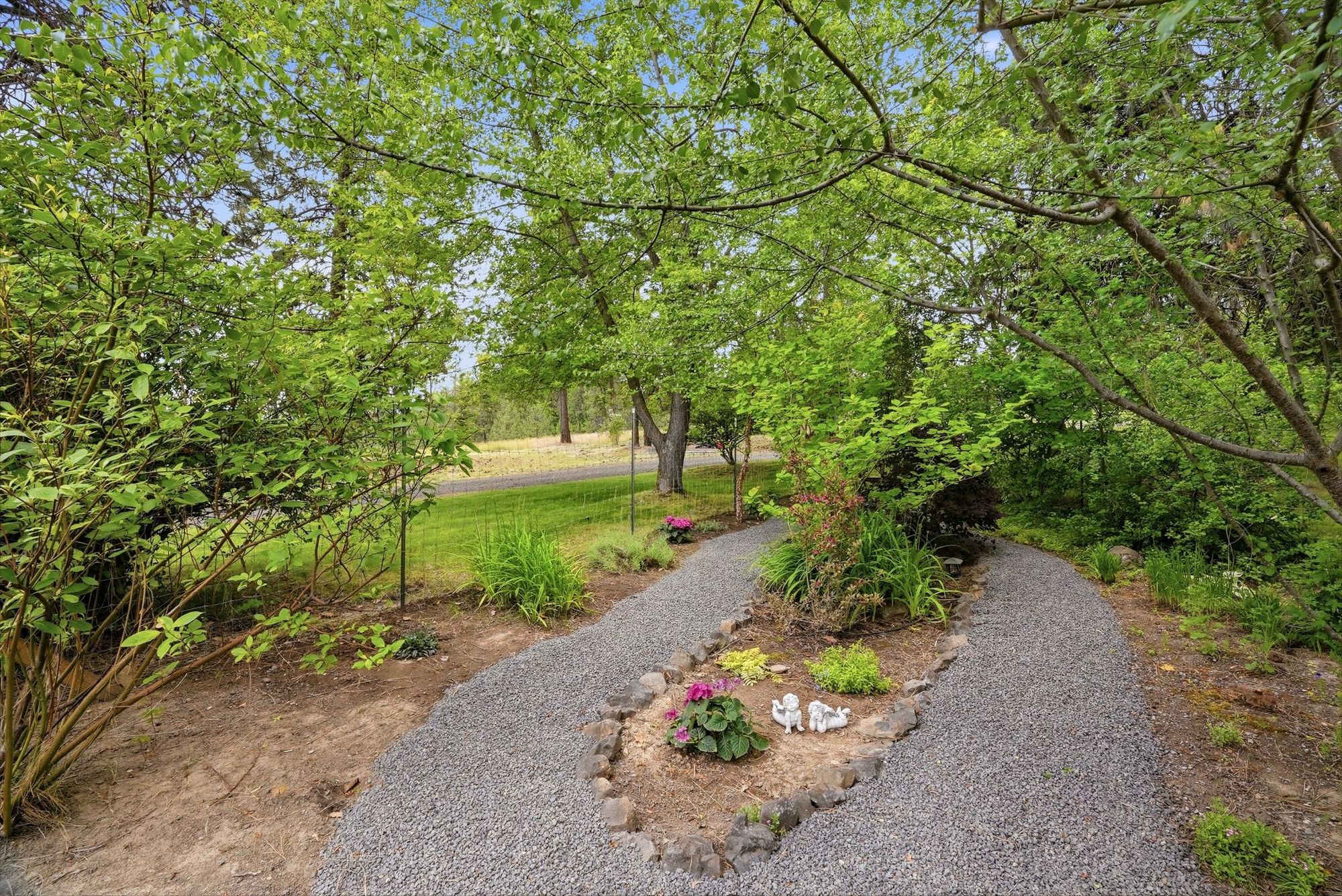 Garden path