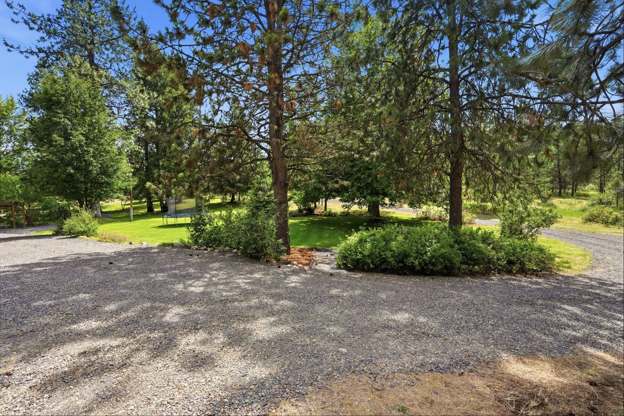 Driveway and grounds