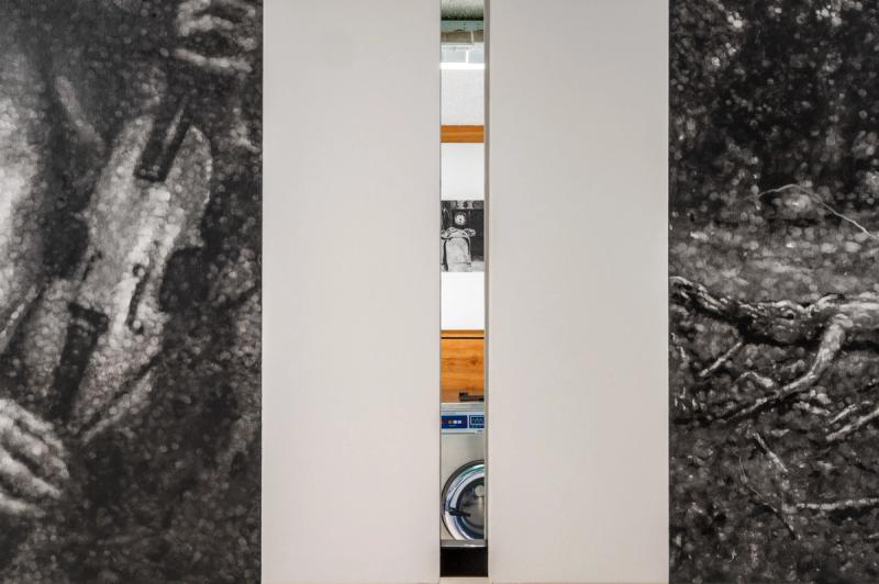 Isolated detail view of Installation Views, index 9