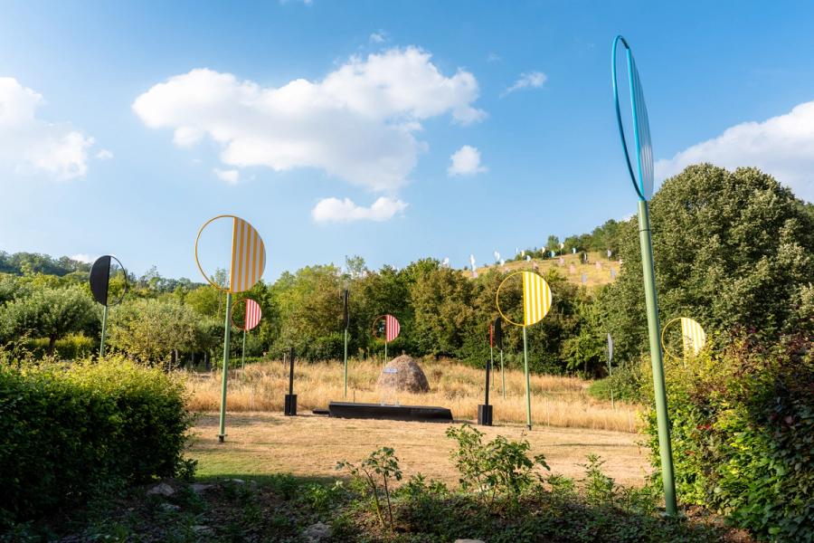 Featured Image (Installation View) of exhibtion: Plantations: travaux in situ