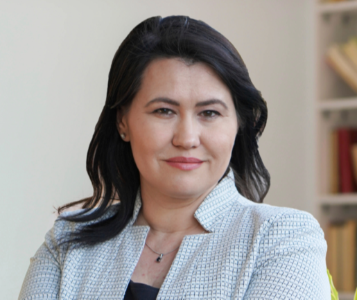 Dr. Diana Girnita