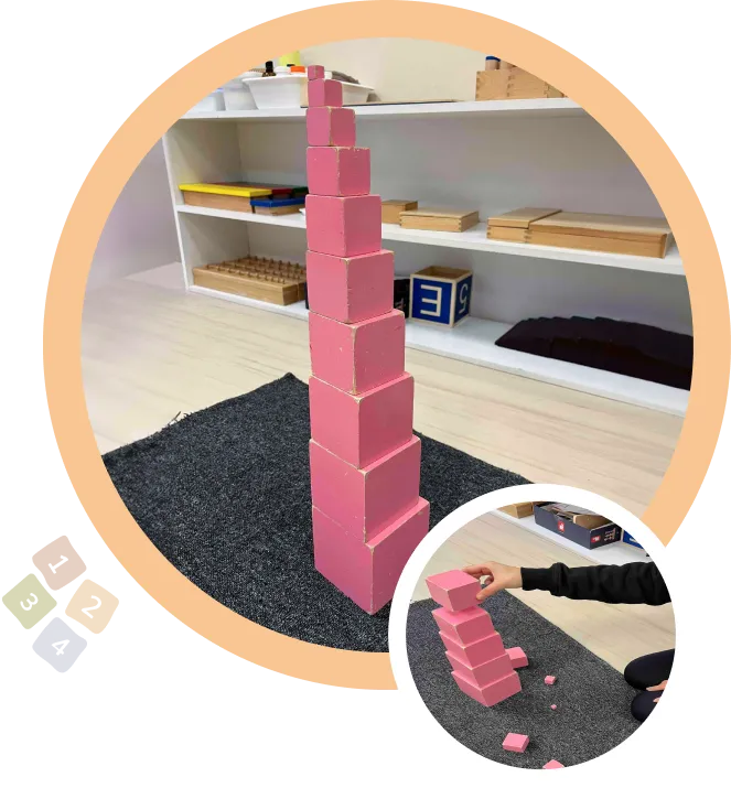 Построяване на кула с розови кубчета