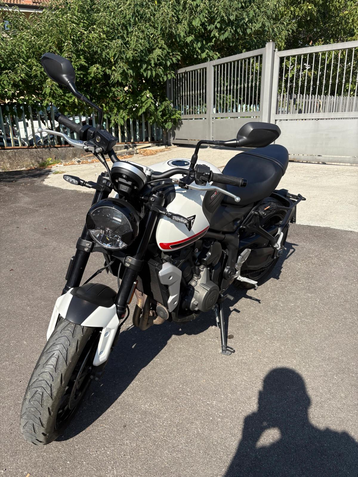 Triumph Trident 660