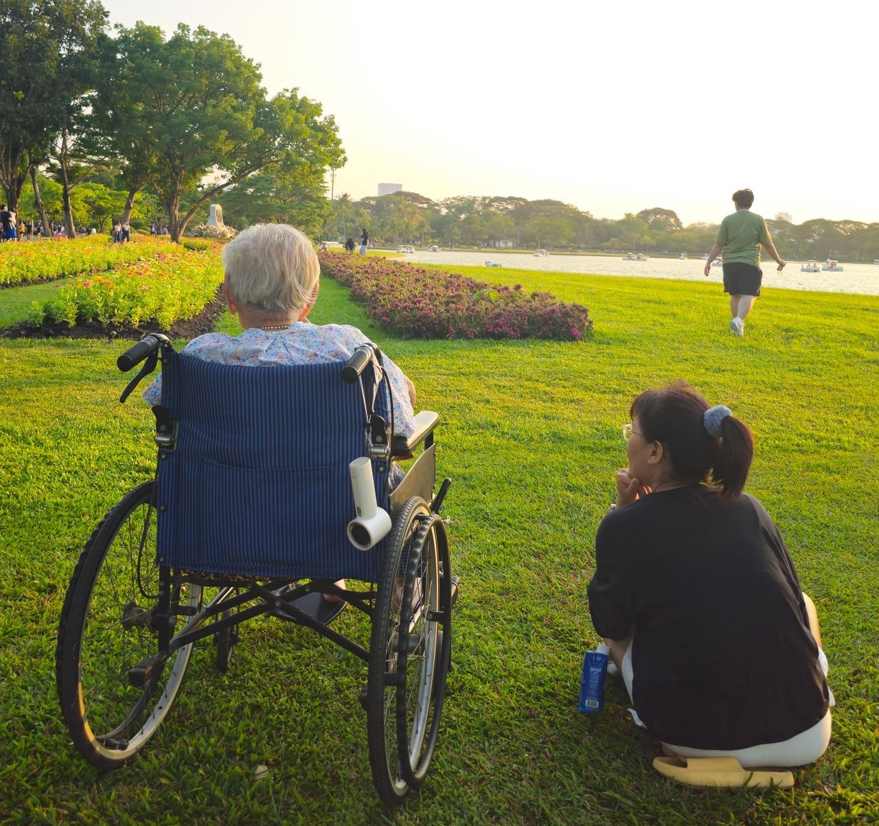 50 conversation starters for someone with dementia