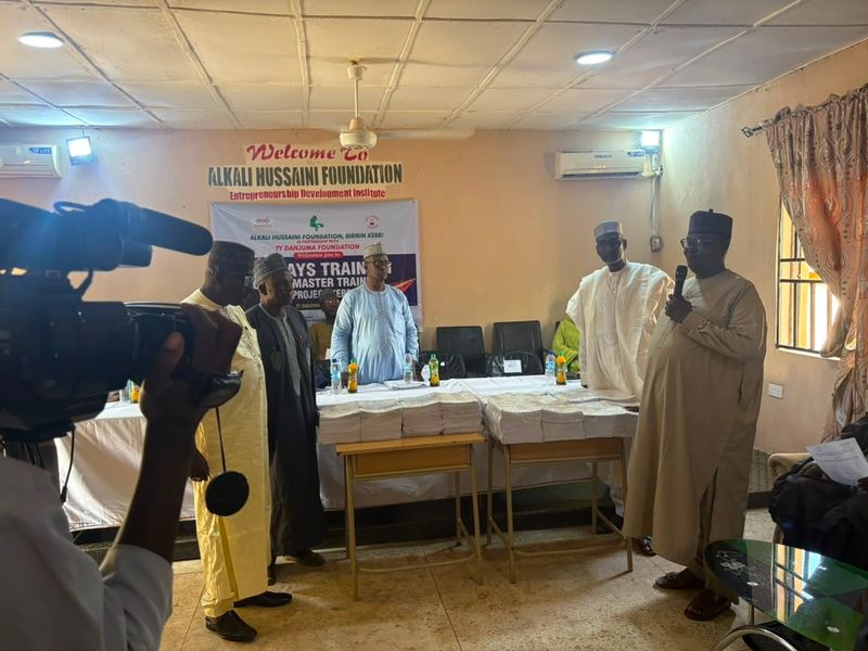 Presentation of Learning Materials to Kebbi state ministry of Education from TY Danjuma and Alkali Hussaini Foundation