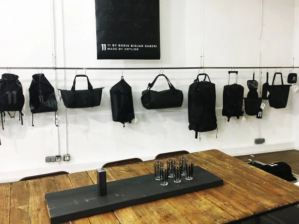 AW17 PARIS SHOWROOM