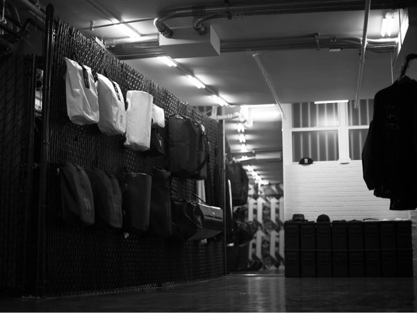 11BYBBS NY STORE