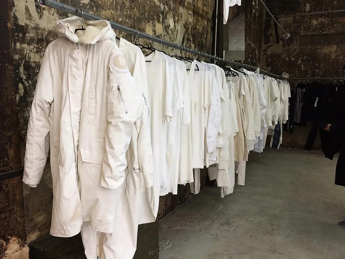 AW15 PARIS SHOWROOM