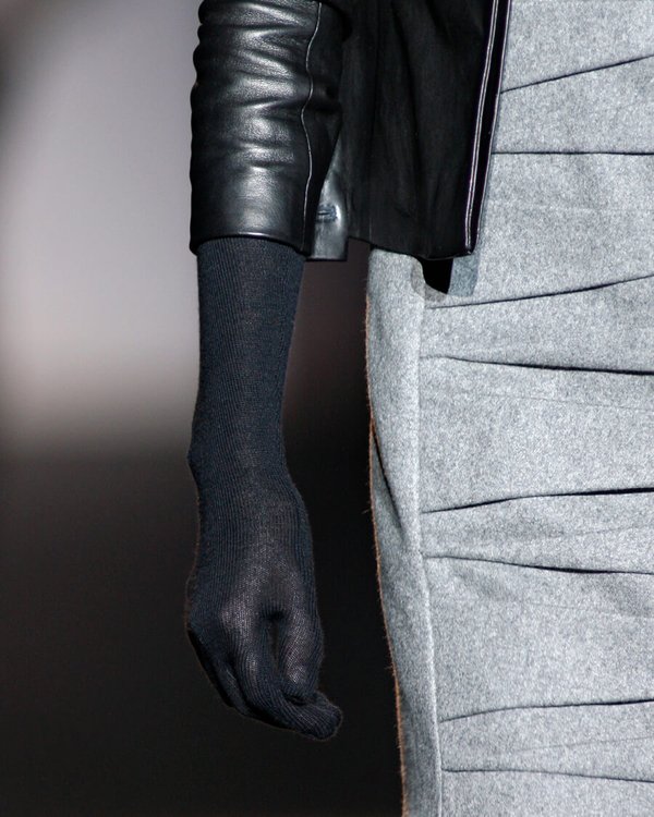 AW10 SHOW DETAILS