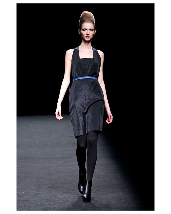 AW11 LOOKBOOK