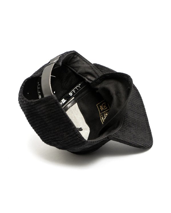 PINS CAP