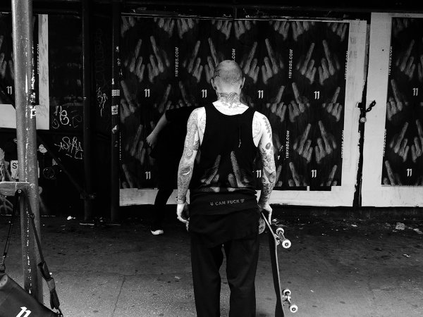 SS15 MIDDLEFINGER NY POSTER CAMPAIGN