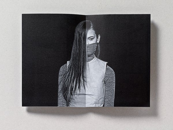 AW10 PRINTED LOOKBOOK