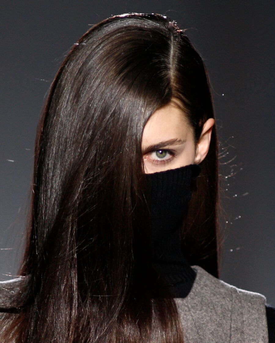AW10 SHOW DETAILS