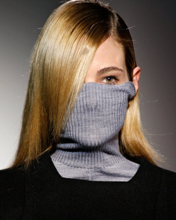 AW10 SHOW DETAILS