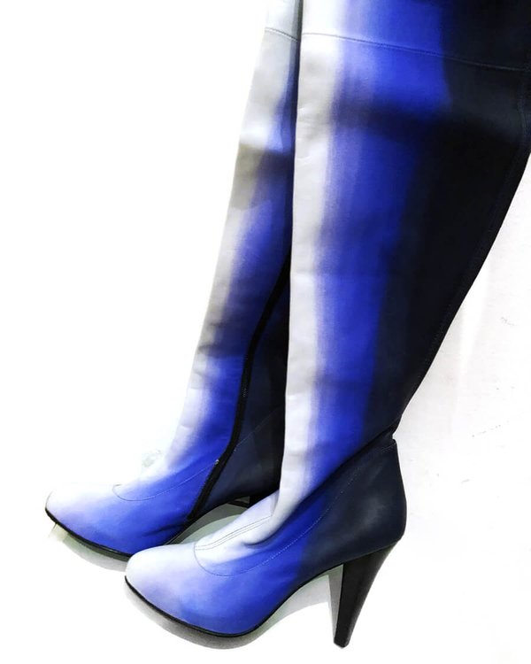 AW11 PRINTED BOOTS