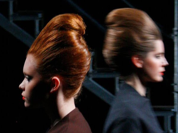 AW11 SHOW