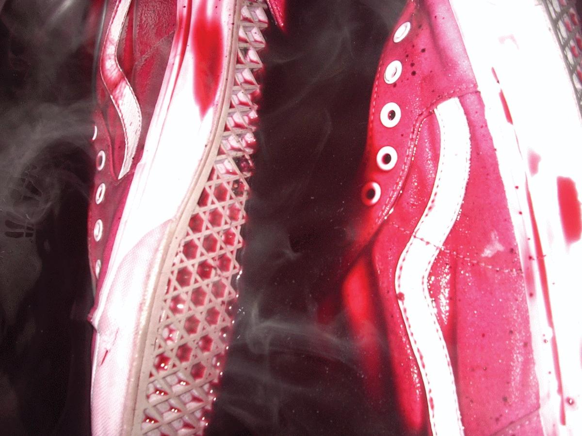 DYE SNEAKER CONCEPT