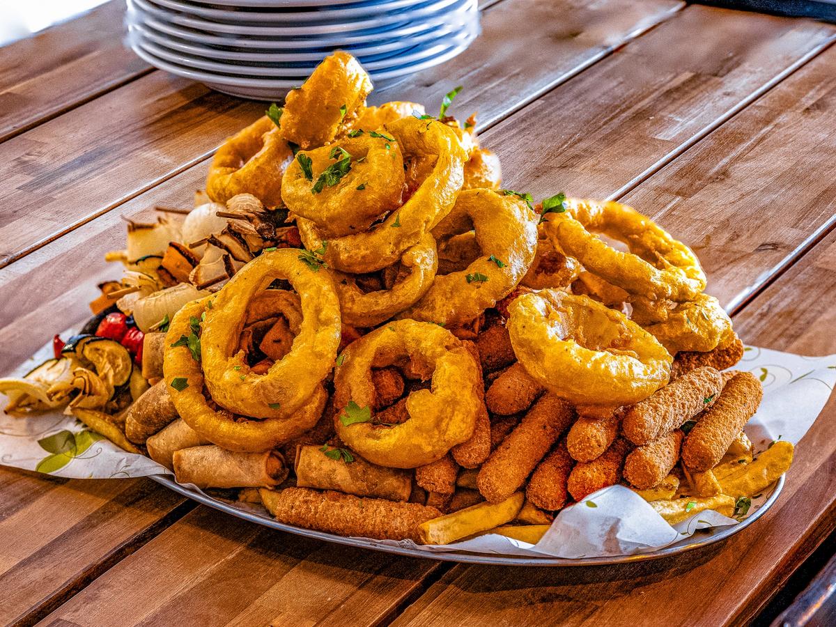 Hot Vegetarian Platter